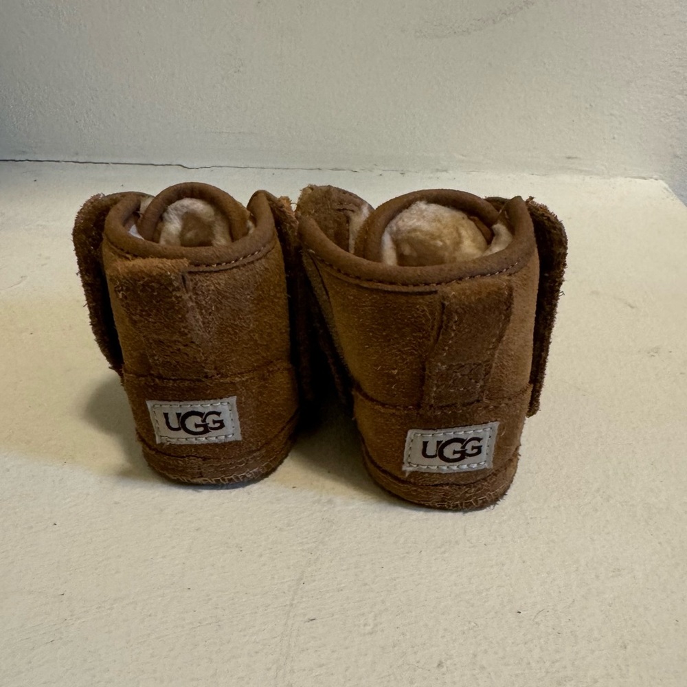 Ugg booties - 02/03